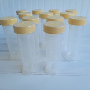 Set Of 13 MEDELA BREAST MILK FREEZER STORAGE STORAGE BOTTLE 2.7oz/80ml Sealed